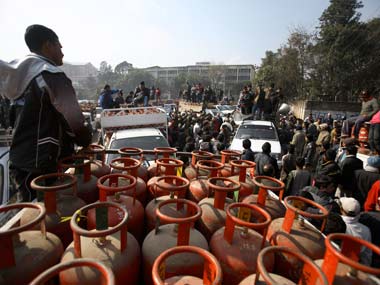 FM abolishes import, excise duties on non-subsidised LPG cylinders FM abolishes import, excise duties on non-subsidised LPG cylinders