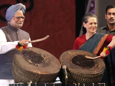 Real test of Manmohan's reforms: Tame reckless spending  Real test of Manmohan's reforms: Tame reckless spending