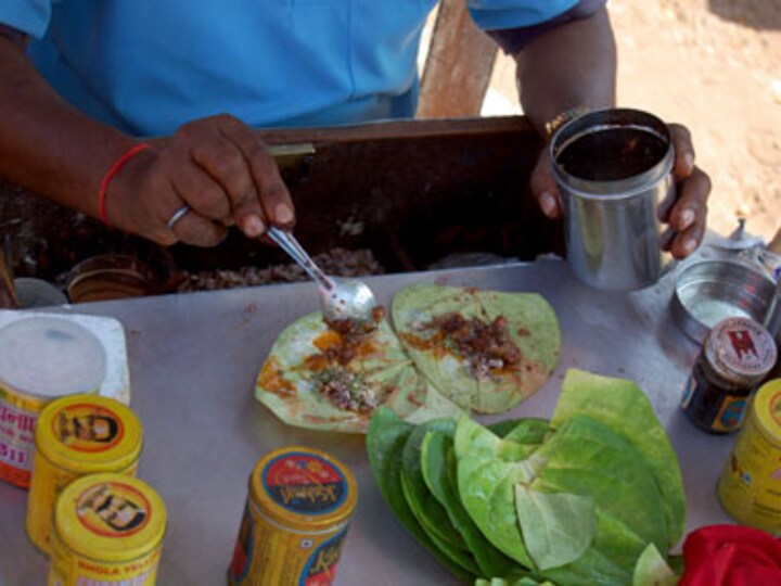 How chewing betel leaf can help you fight cancer