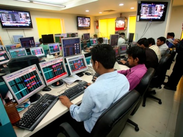 Rajiv Gandhi Equity Scheme is too much pain with little gain
