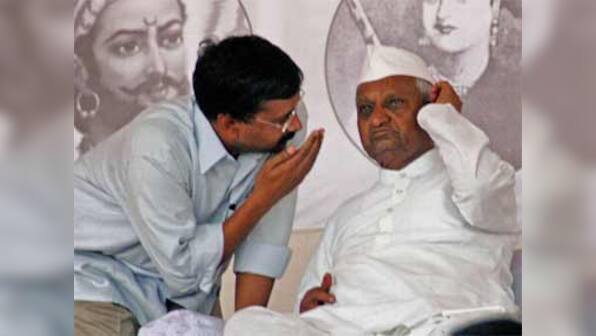 Anna refuses to take unspent IAC funds from Kejriwal 