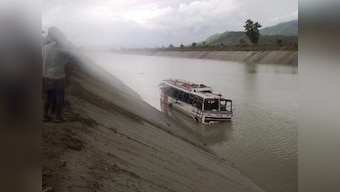 Seven killed in Bengal bus accident
