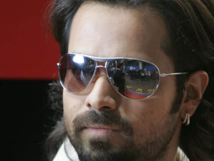 Emraan wants to be called 'Hit Man Hashmi' instead of 'Serial Kisser' 