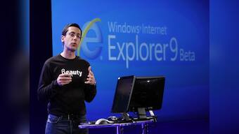 Microsoft warns Internet Explorer users of security threat