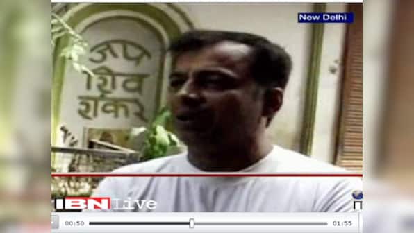 Jilted lover kills five in Delhi, shoots self