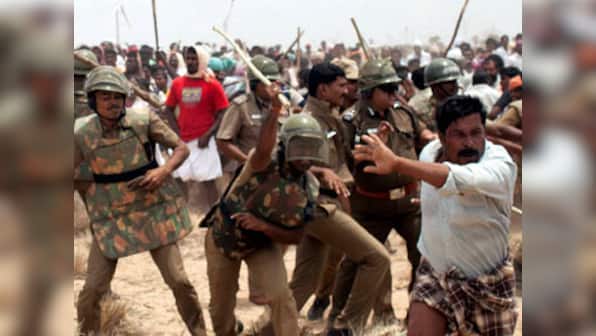 Kudankulam: 1 killed in police firing; protesters on 48 hour fast