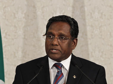 Maldives threatens to pull out of Commonwealth Maldives threatens to pull out of Commonwealth