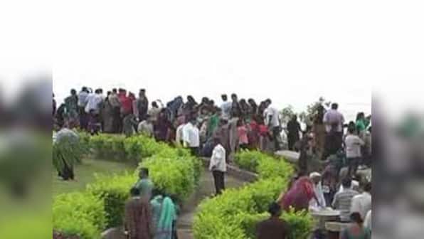 Jal Satyagraha: MP govt reaches out to protesters