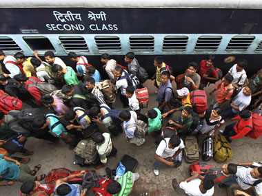 People from North-East return to Bangalore People from North-East return to Bangalore