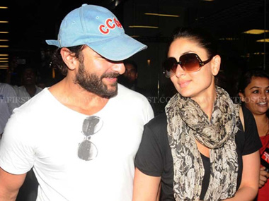 Sharmila Tagore sends invites for Saif-Kareena's wedding Sharmila Tagore sends invites for Saif-Kareena's wedding