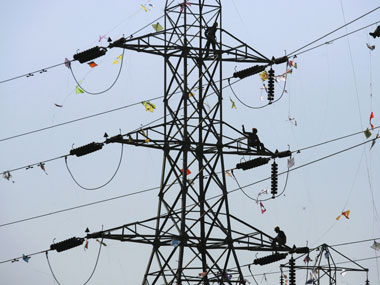 RIL plans low-cost telecom towers to gain competitive edge RIL plans low-cost telecom towers to gain competitive edge