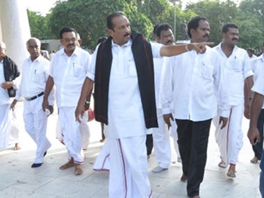 Vaiko arrested in MP for protesting Rajapaksa's visit Vaiko arrested in MP for protesting Rajapaksa's visit