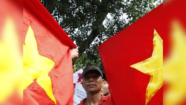 Bloggers jailed in Vietnam for anti-govt posts