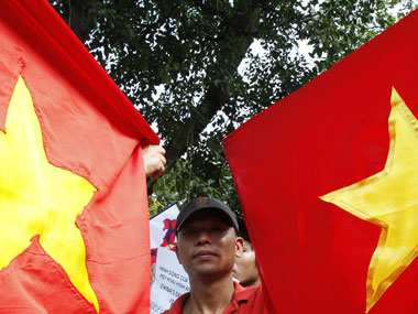 Bloggers jailed in Vietnam for anti-govt posts Bloggers jailed in Vietnam for anti-govt posts