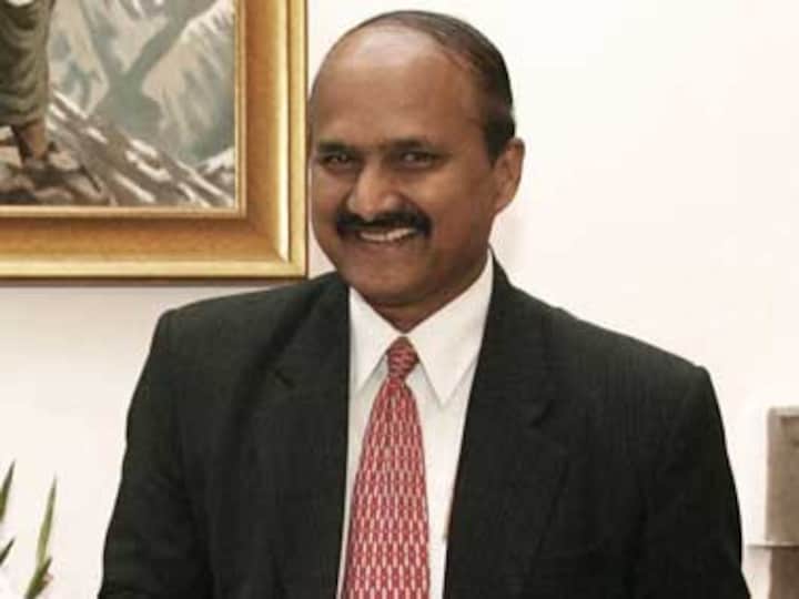  Defence ministry consults CBI on reinstating Natarajan 