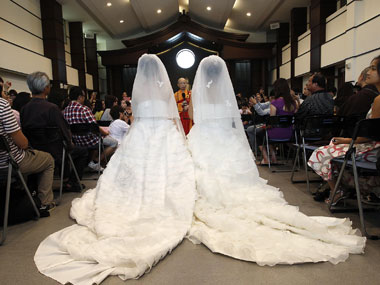 A financial plan for gay couples A financial plan for gay couples