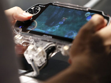 Teens who play violent video games become aggressive, says study Teens who play violent video games become aggressive, says study