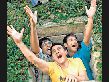 Top Chinese filmmaker likes 3 Idiots, says it reflects change Top Chinese filmmaker likes 3 Idiots, says it reflects change