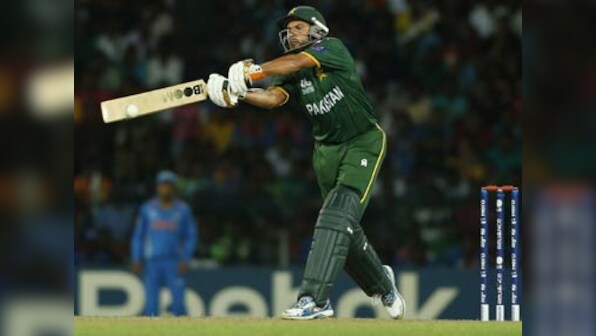 Inexperienced Pakistan lose their nerve against India