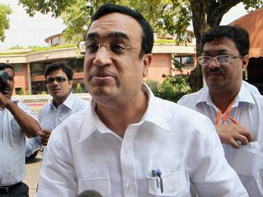 Give property rights to slum dwellers: Ajay Maken tells state govts