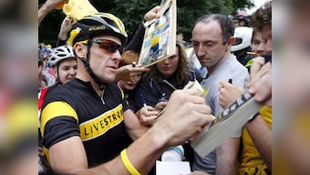 Armstrong quits as Livestrong chairman; Nike severs ties