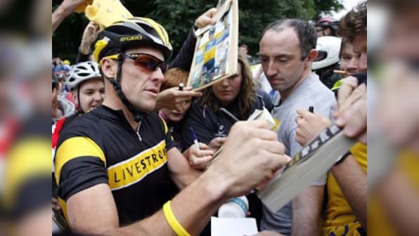 Armstrong quits as Livestrong chairman; Nike severs ties
