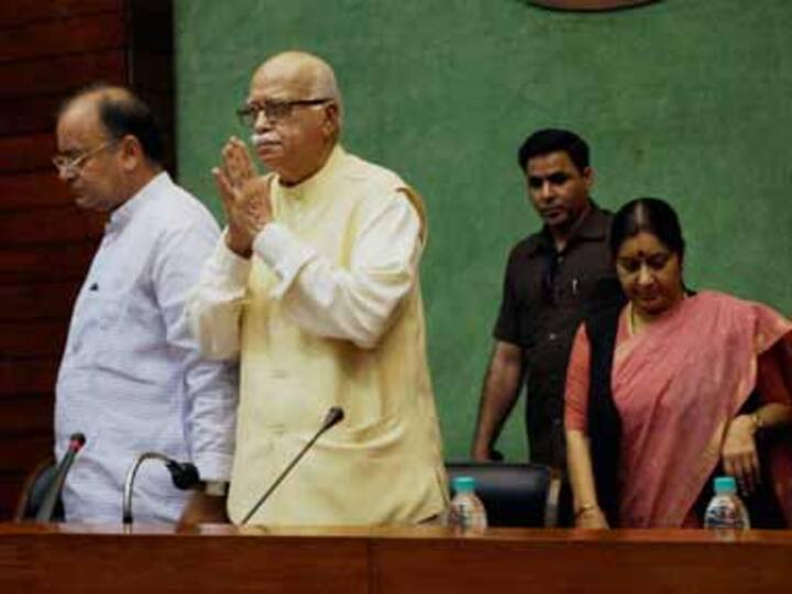 To oppose or not: Insurance FDI might have BJP in a spin 