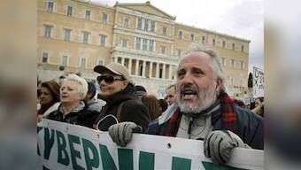 Thousands protest Merkel's Greece visit