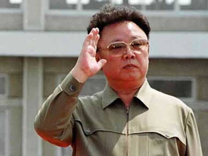 Disrespect to Kim Jong-il: Official killed by mortar shell Disrespect to Kim Jong-il: Official killed by mortar shell