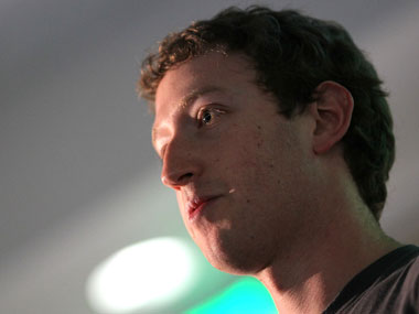 Zuckerberg to testify before congressional panels about Facebook Cambridge Analytica scandal on 10 and 11 April Zuckerberg to testify before congressional panels about Facebook Cambridge Analytica scandal on 10 and 11 April