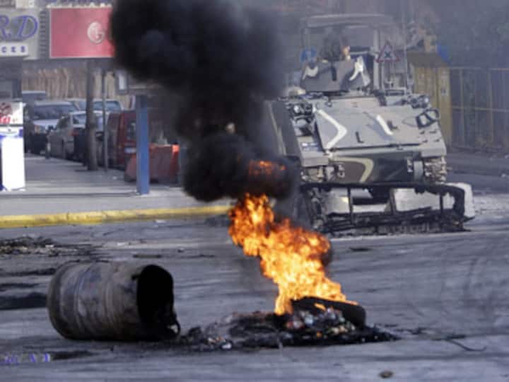 Six die in Philippine army-communist rebel clashes Six die in Philippine army-communist rebel clashes