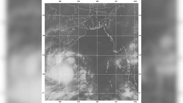 Cyclone Nilam Live: Southern Railways diverts, cancels trains
