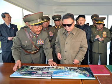 North Korea soldier defects to South North Korea soldier defects to South