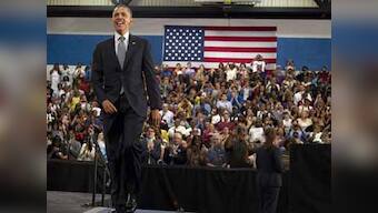 Obama gets groove back, firing up crowds in last phase