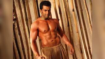 Aiyyaa... he's H-O-T! Prithviraj uncovered
