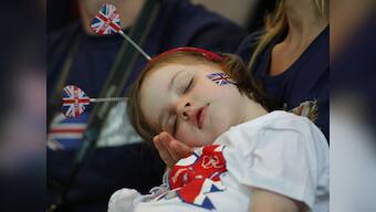 Your brain's right side hums even when you sleep