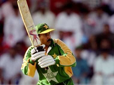 Former Pakistan captain Salim Malik willing to co-operate with ICC, PCB to get clean chit