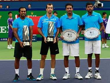 Paes-Stepanek beat Bhupathi-Bopanna to win Shanghai Masters Paes-Stepanek beat Bhupathi-Bopanna to win Shanghai Masters