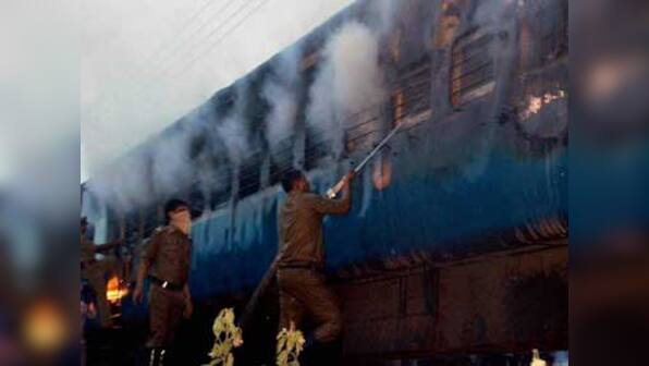 Central Railways starts probe into Karnataka train fire