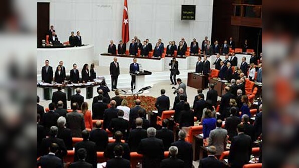 UN Security Council strongly condemns Syrian shelling of Turkey
