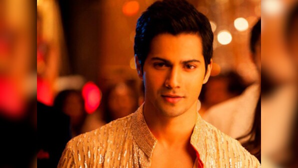 Varun Dhawan wants to be a part of dad's 'Chashme Buddoor' remake
