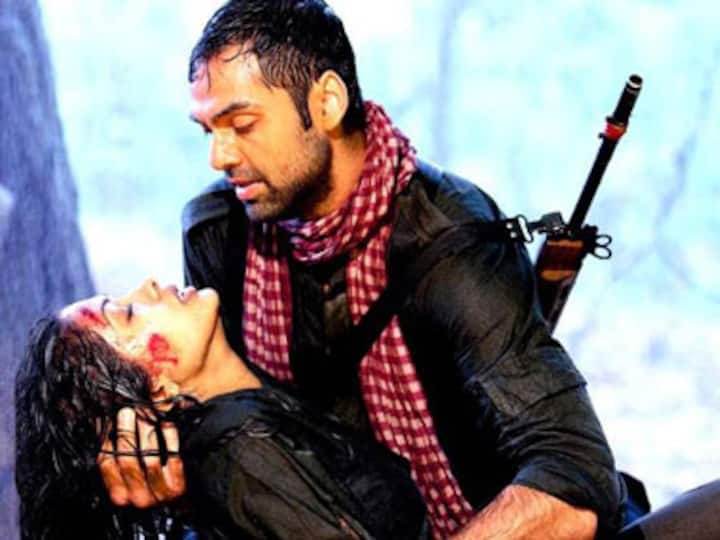 Movie Review: 'Chakravyuh' is an honest attempt to decode Maoism