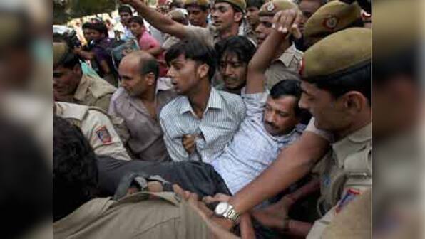 As it happened: Kejriwal demands Khurshid's arrest, Louise defends herself 