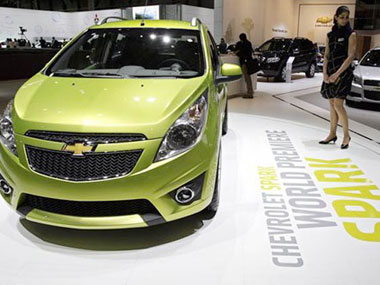 GM launches new version of Spark for Rs 3.26 lakh GM launches new version of Spark for Rs 3.26 lakh