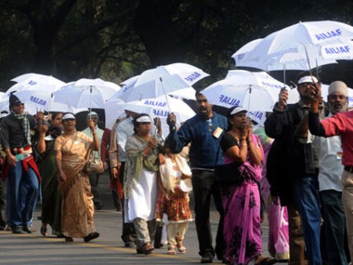 Industry welcomes govt's insurance, pension moves