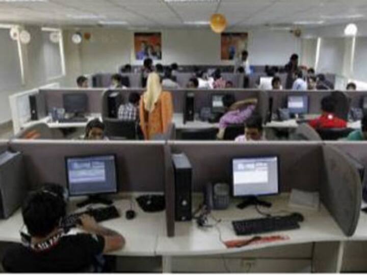 India services sector grows at fastest pace in 7 months