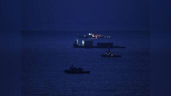 Chinese warships cross waters near Japan island