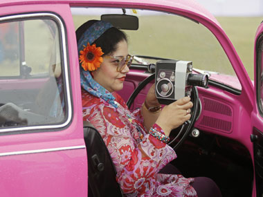 Driving while female: Perils of the woman driver Driving while female: Perils of the woman driver