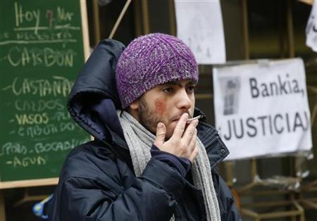 Smoking causes 270,000 cancers yearly in Europe: study Smoking causes 270,000 cancers yearly in Europe: study