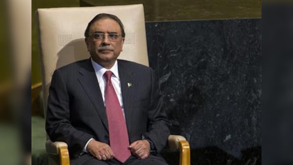 Pakistan PM asks Swiss to reopen graft case against president